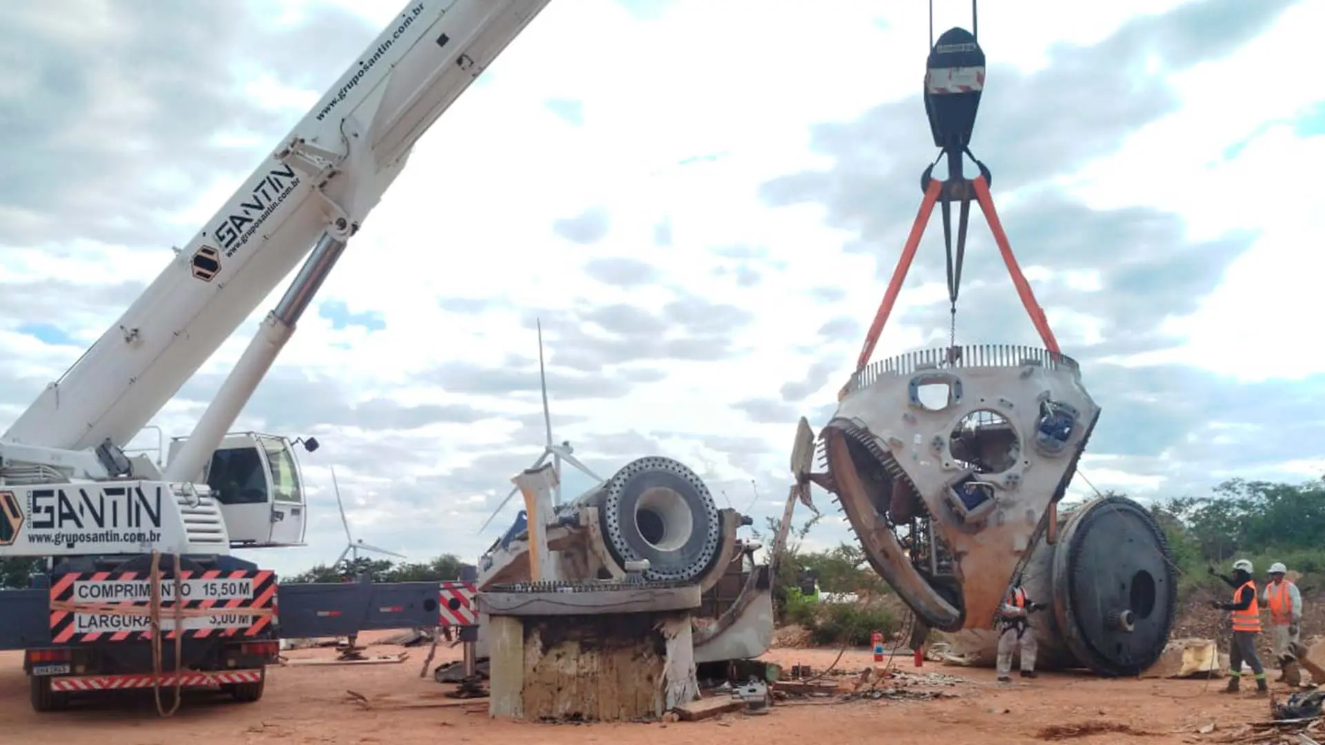 Serviço de coleta e reciclagem de resíduos de energia eólica